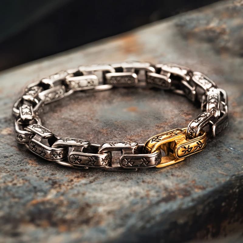 Gothic Rune Atelier Ring Image 5