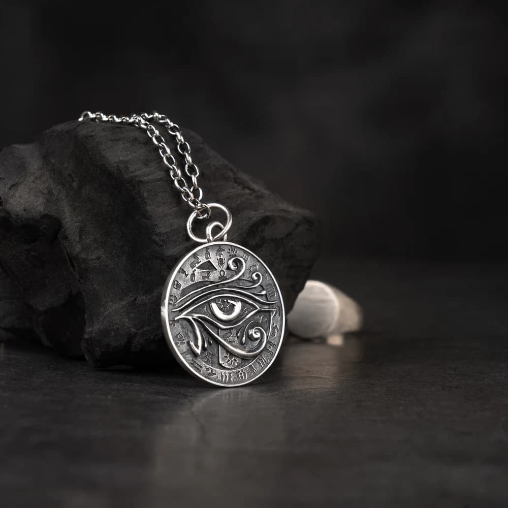 Gothic Rune Atelier Ring Image 3